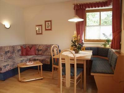Appartement Jackie Eschbacher วาไกรน์ ภายนอก รูปภาพ